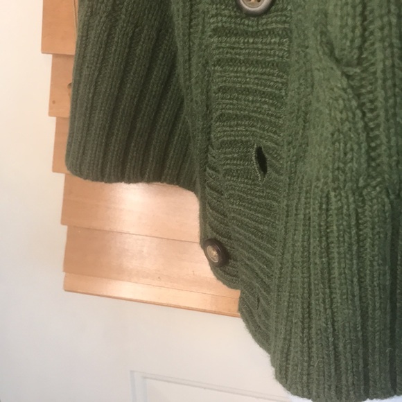 Banana Republic olive sweater poncho cape cable knit - Picture 5 of 7